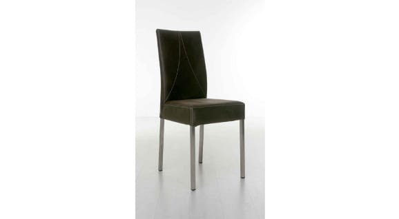 Standard-Furniture Vicky